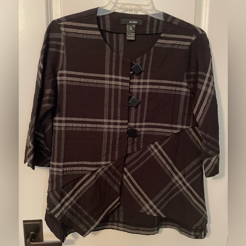 Cute lightweight “blazer”
